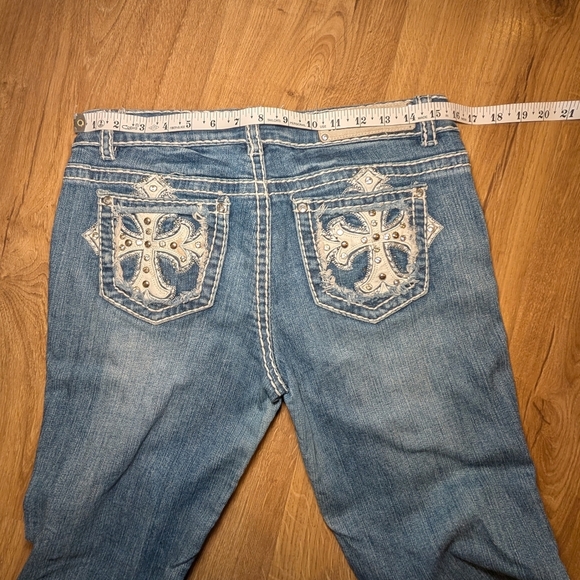 Miss Chic USA Capri Embellished Jeans size 9 - Picture 8 of 8